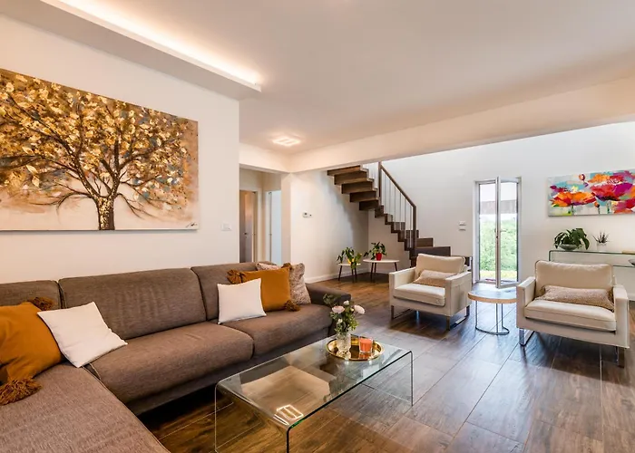 Beautiful With Private Pool * Krk Town