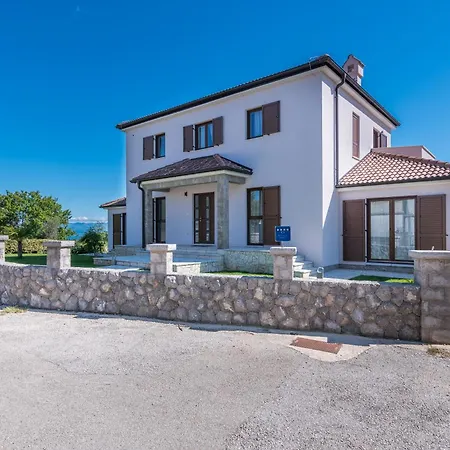 Beautiful With Private Pool Villa Krk Town