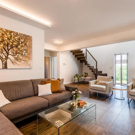 Beautiful With Private Pool * Krk Town