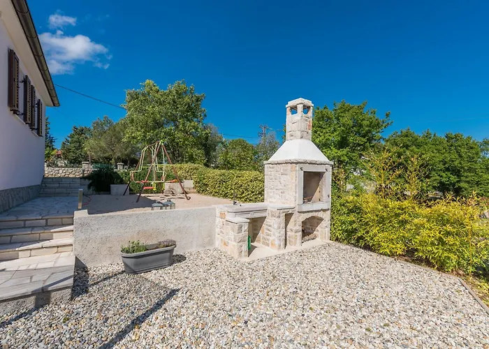 Beautiful With Private Pool * Krk Town